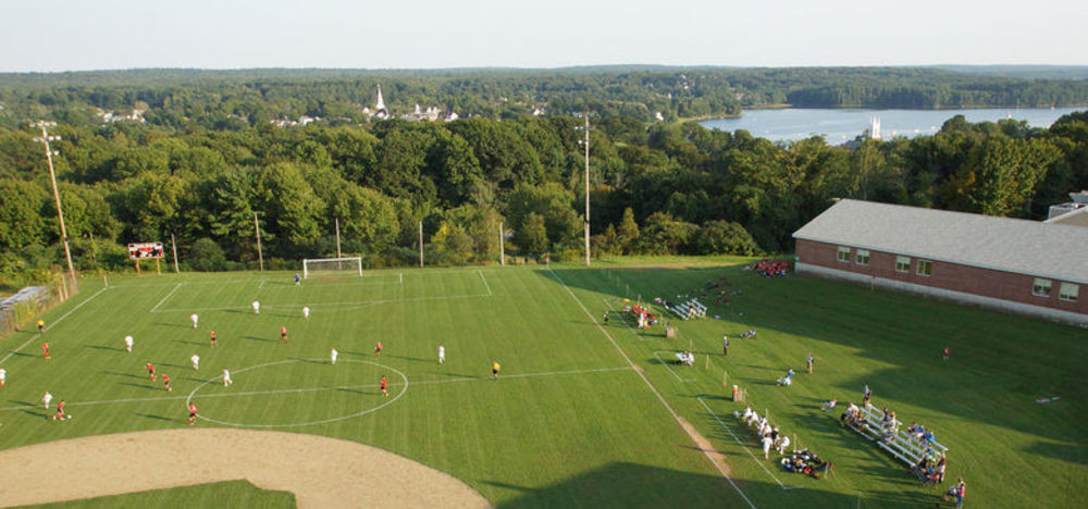 Территория Lincoln Academy